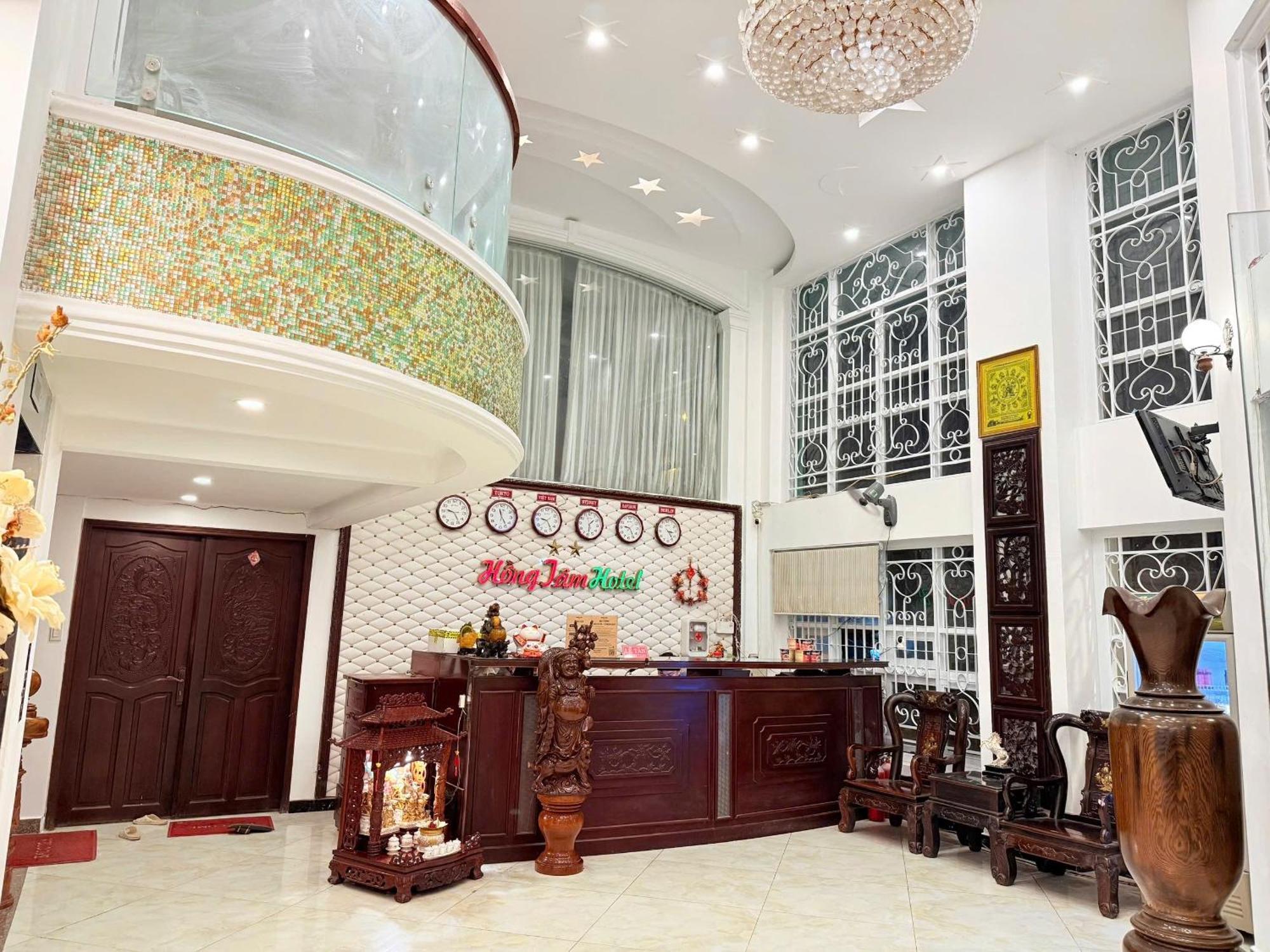 Khach San Hong Tam Hotel Ho Şi Min Exterior foto