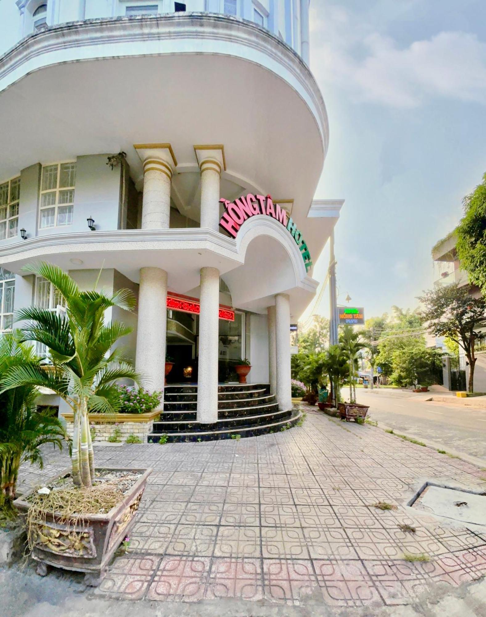Khach San Hong Tam Hotel Ho Şi Min Exterior foto